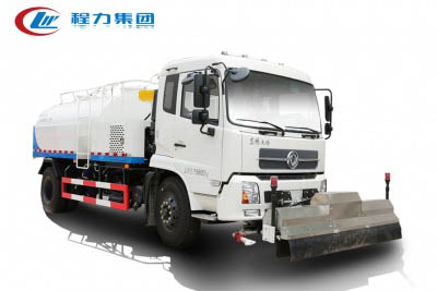 疫情应急保障车收费通知雨刷器喷洒系统也进行了升级